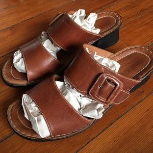 Minimalist Leather Grecian Sandal